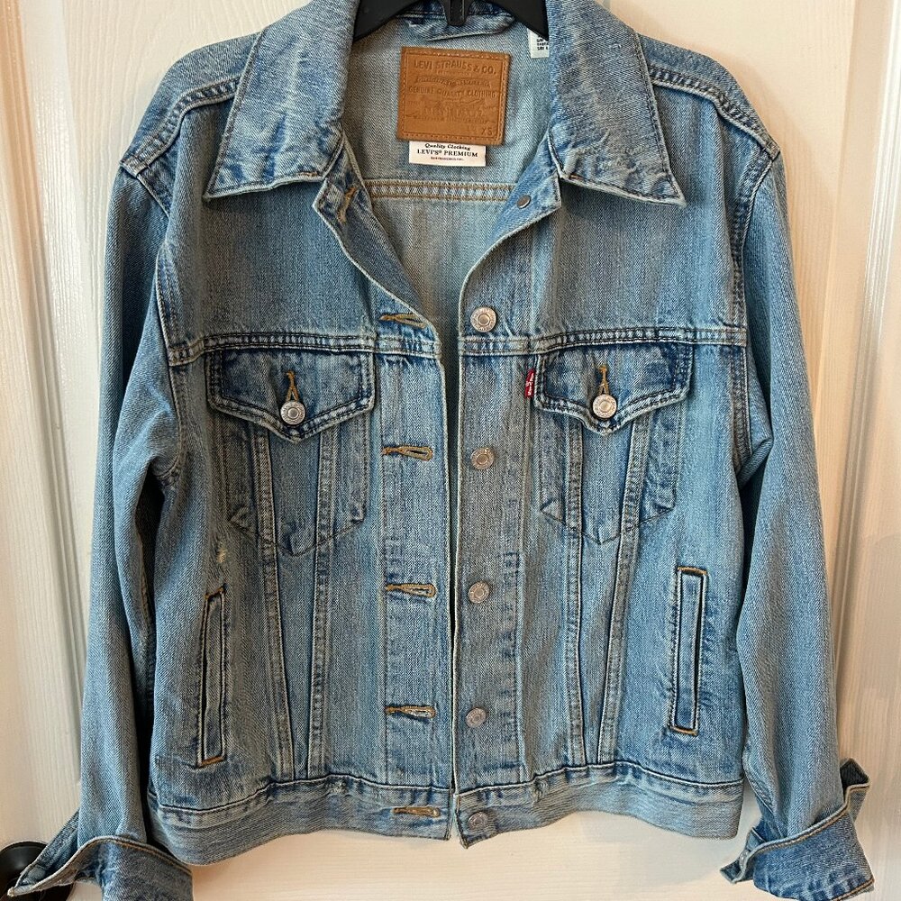 LEVIS Premium Big E Fit Denim Trucker  Jean Jacket Blue Womens XS
